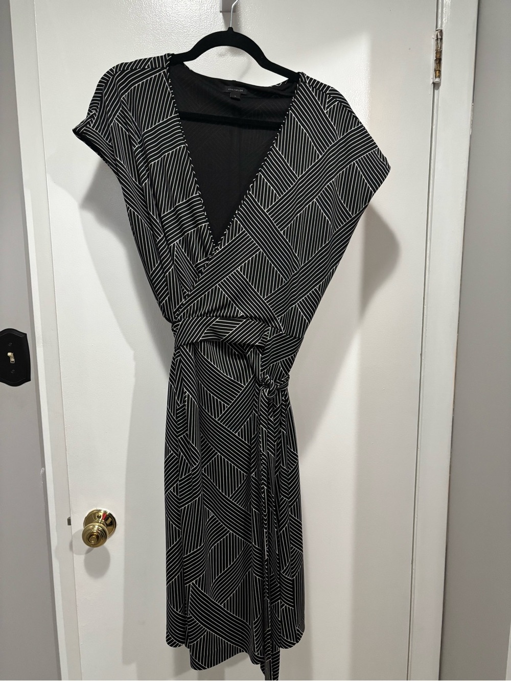 Ann Taylor Black and White Striped Wrap Midi Dress Size 14